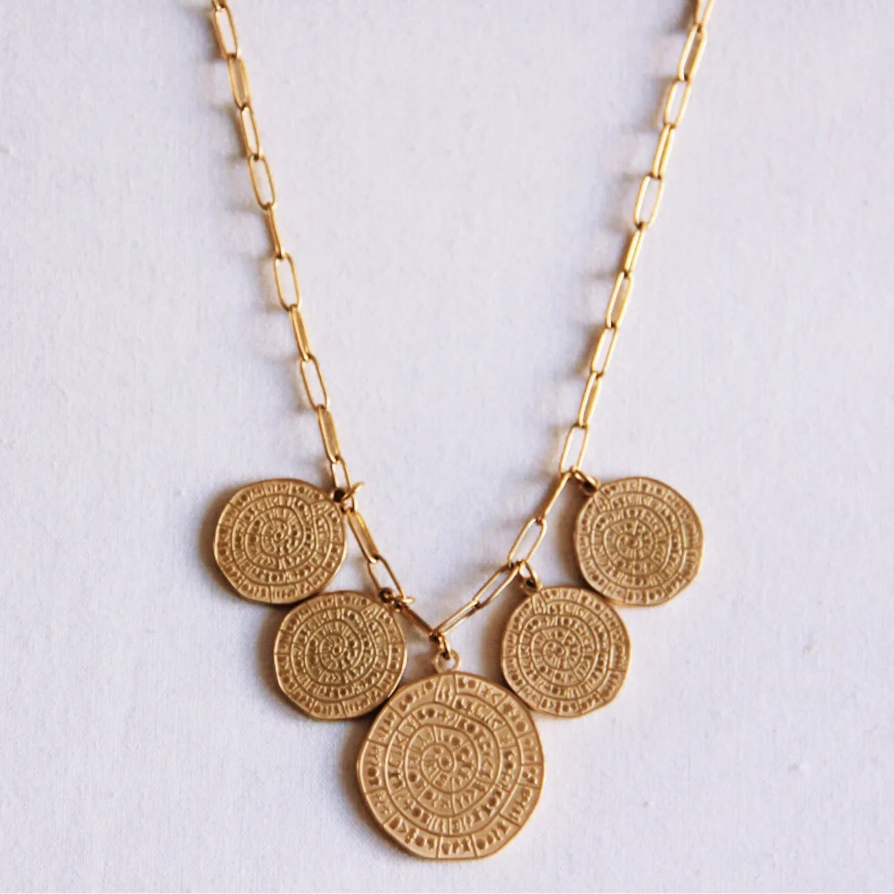 Bedelketting dames – lange stainless steel ketting met munten, waterproof en hypoallergeen bij My Dressing
