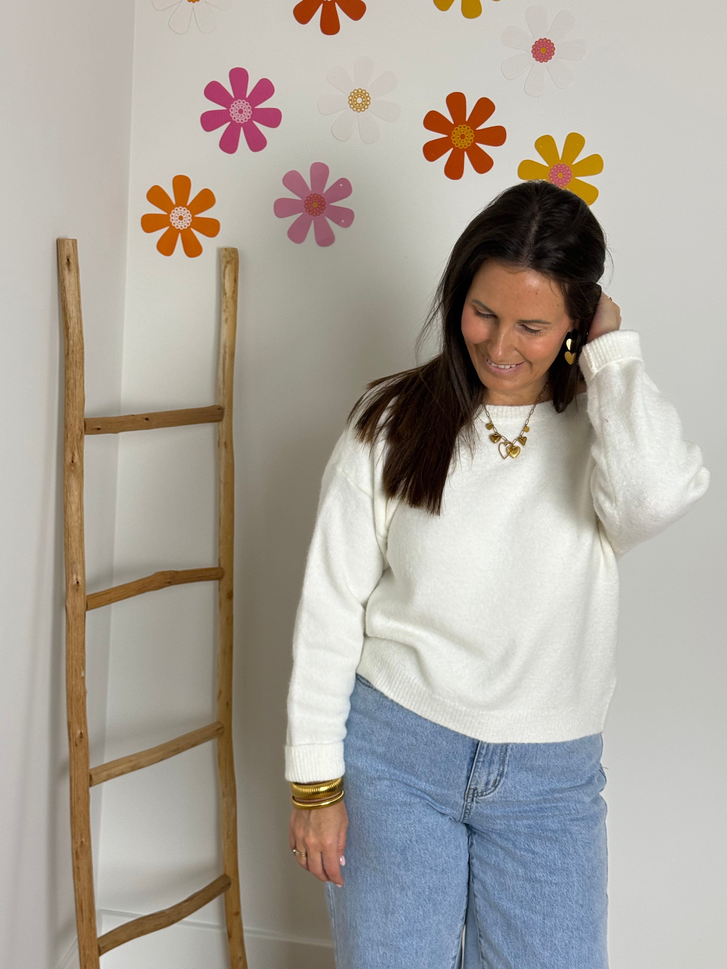 Witte trui met V-hals achteraan - My Dressing