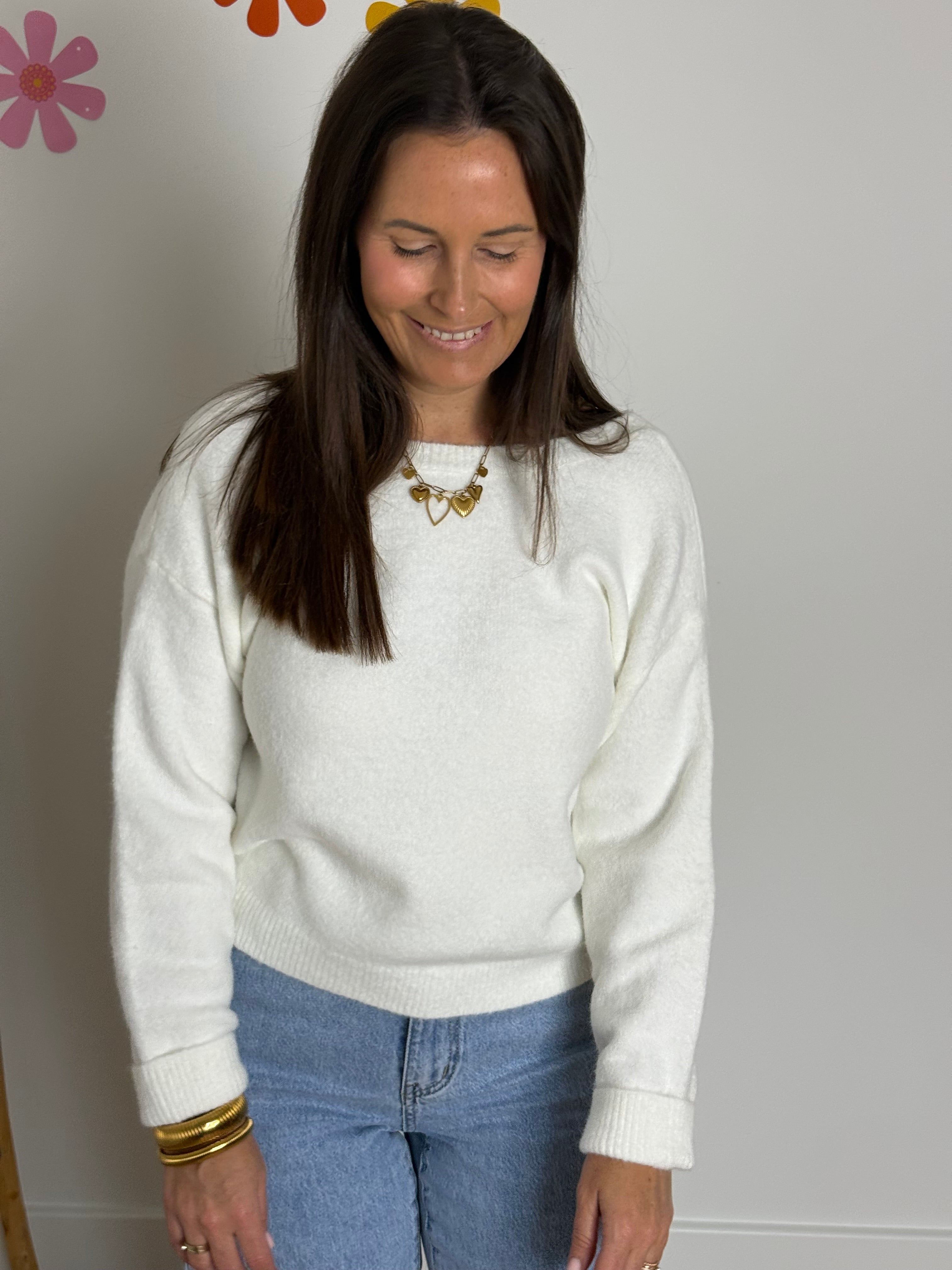 Witte trui met V-hals achteraan - My Dressing