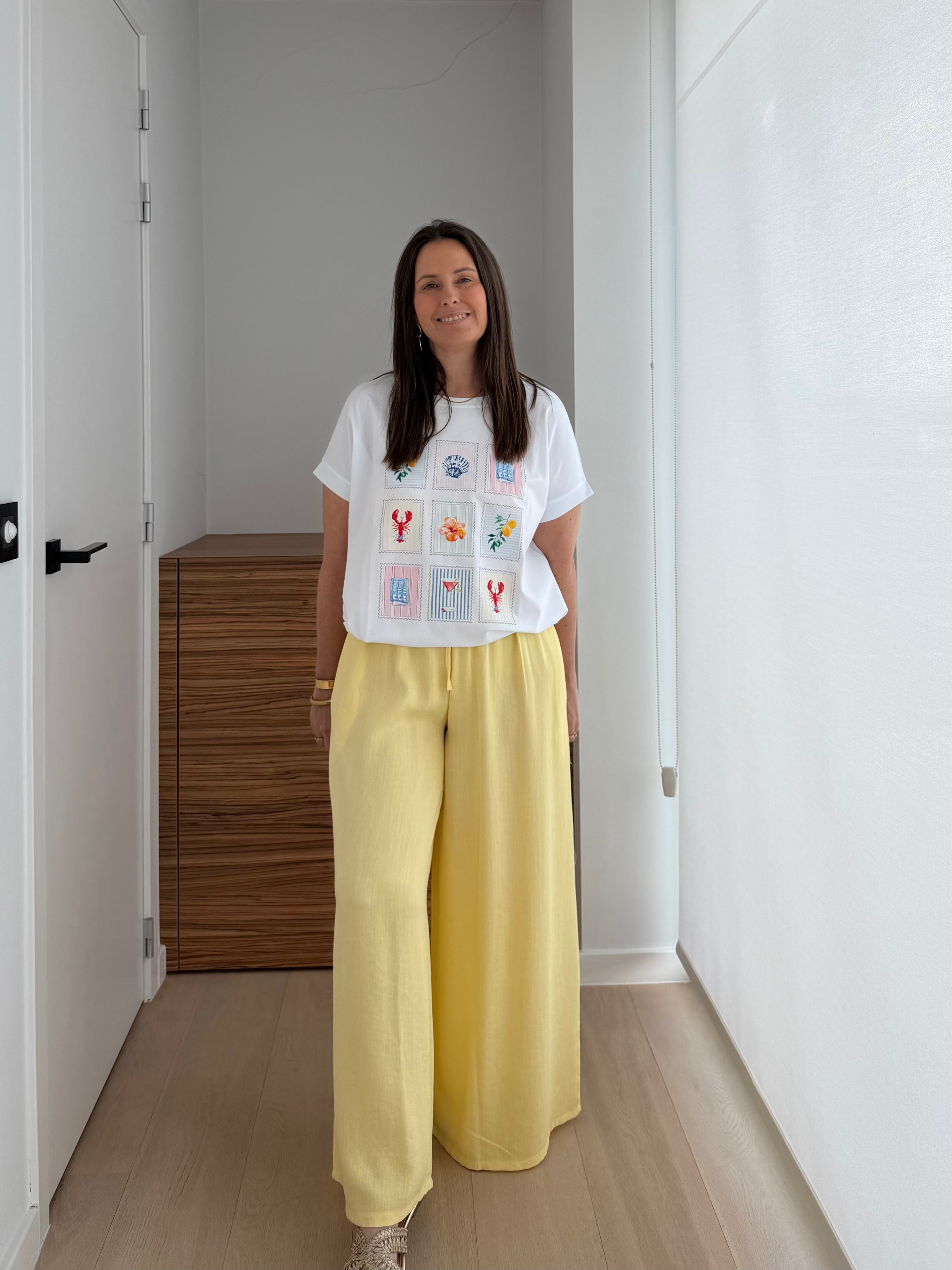 Witte dames T-shirt met kleurrijke summer graphic print en losse pasvorm