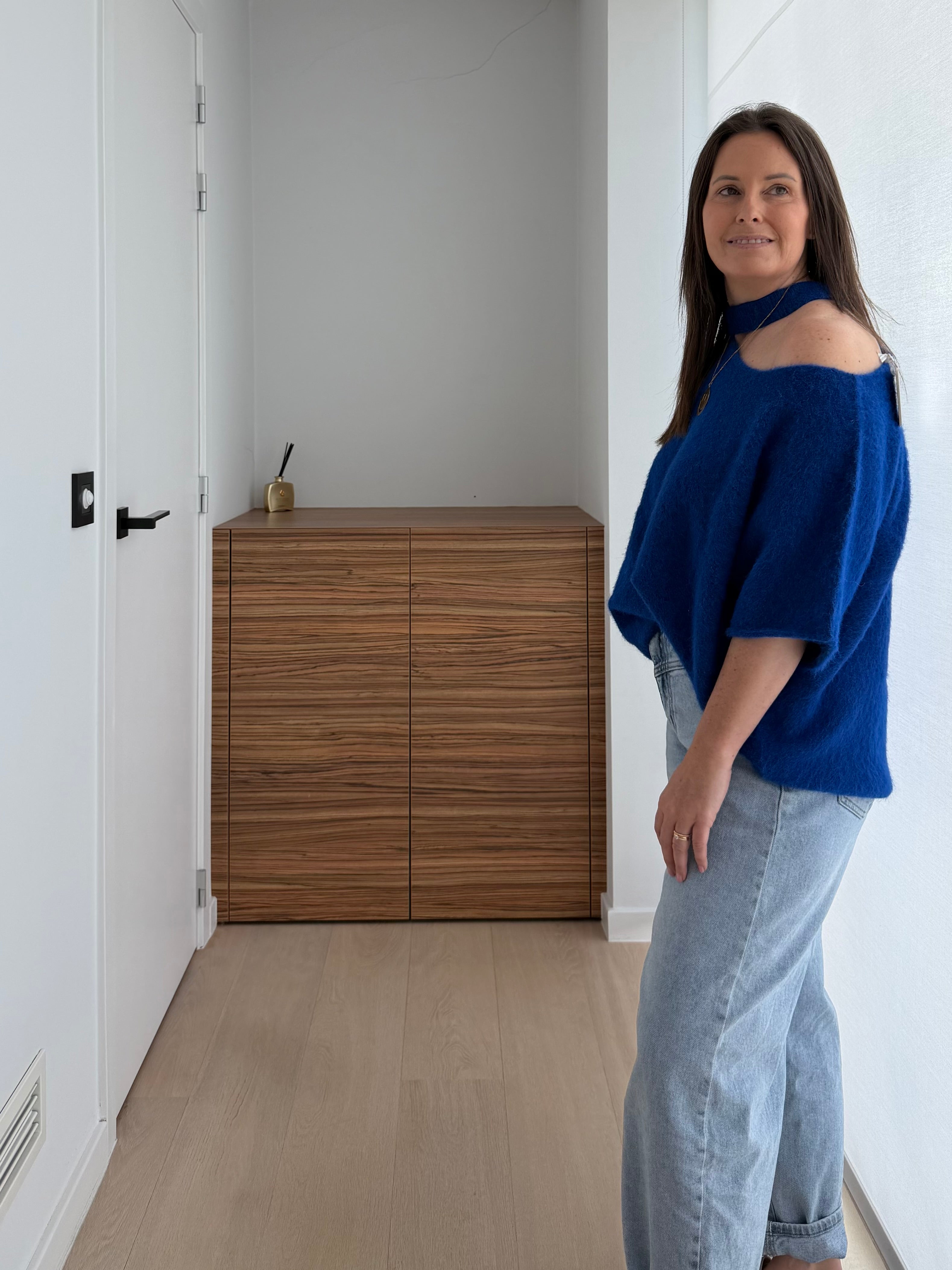 Off shoulder truitje met korte mouwen in kobalt blauw - My Dressing