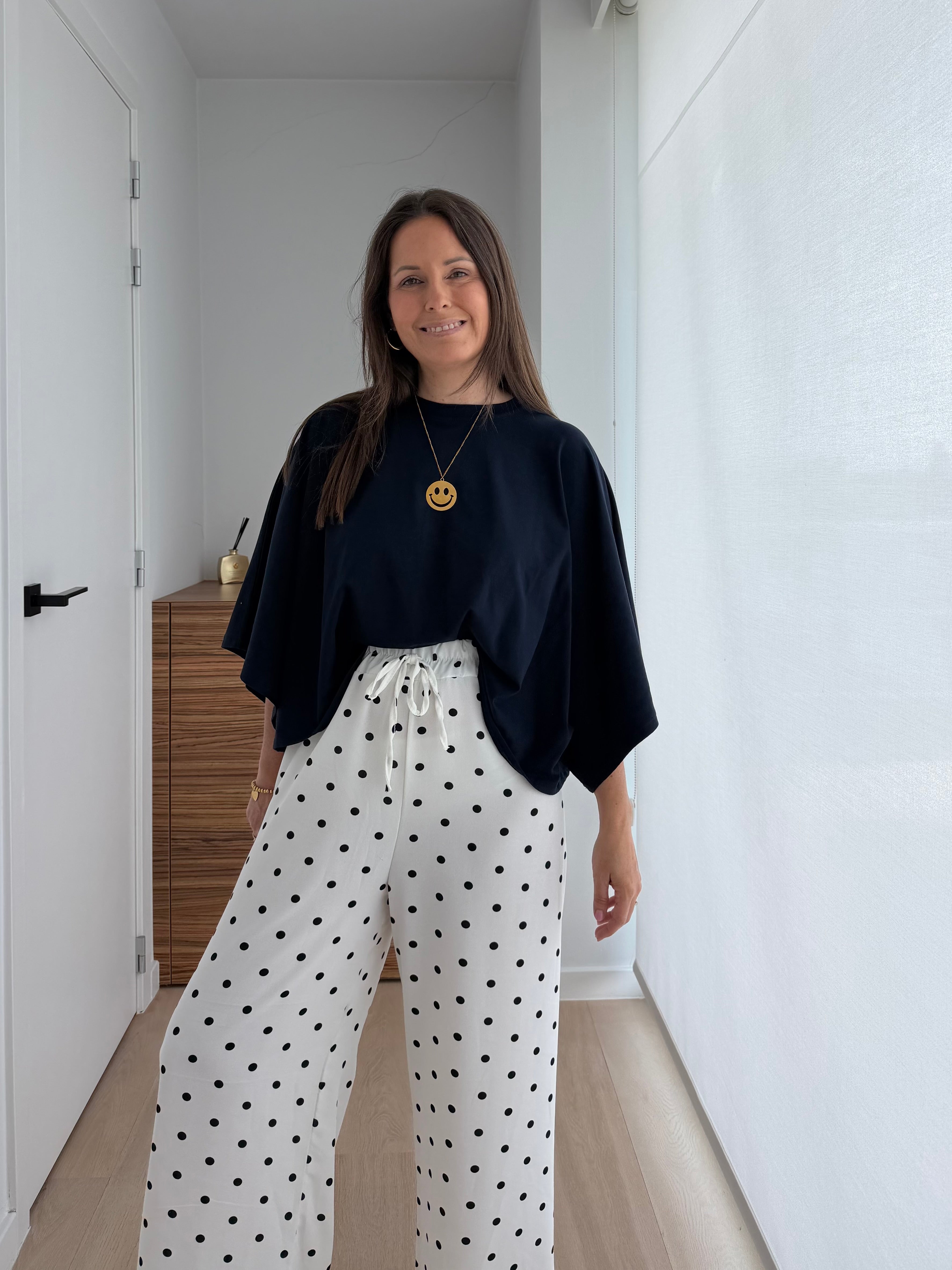 lange brede witte broek met zwarte stippen - My Dressing