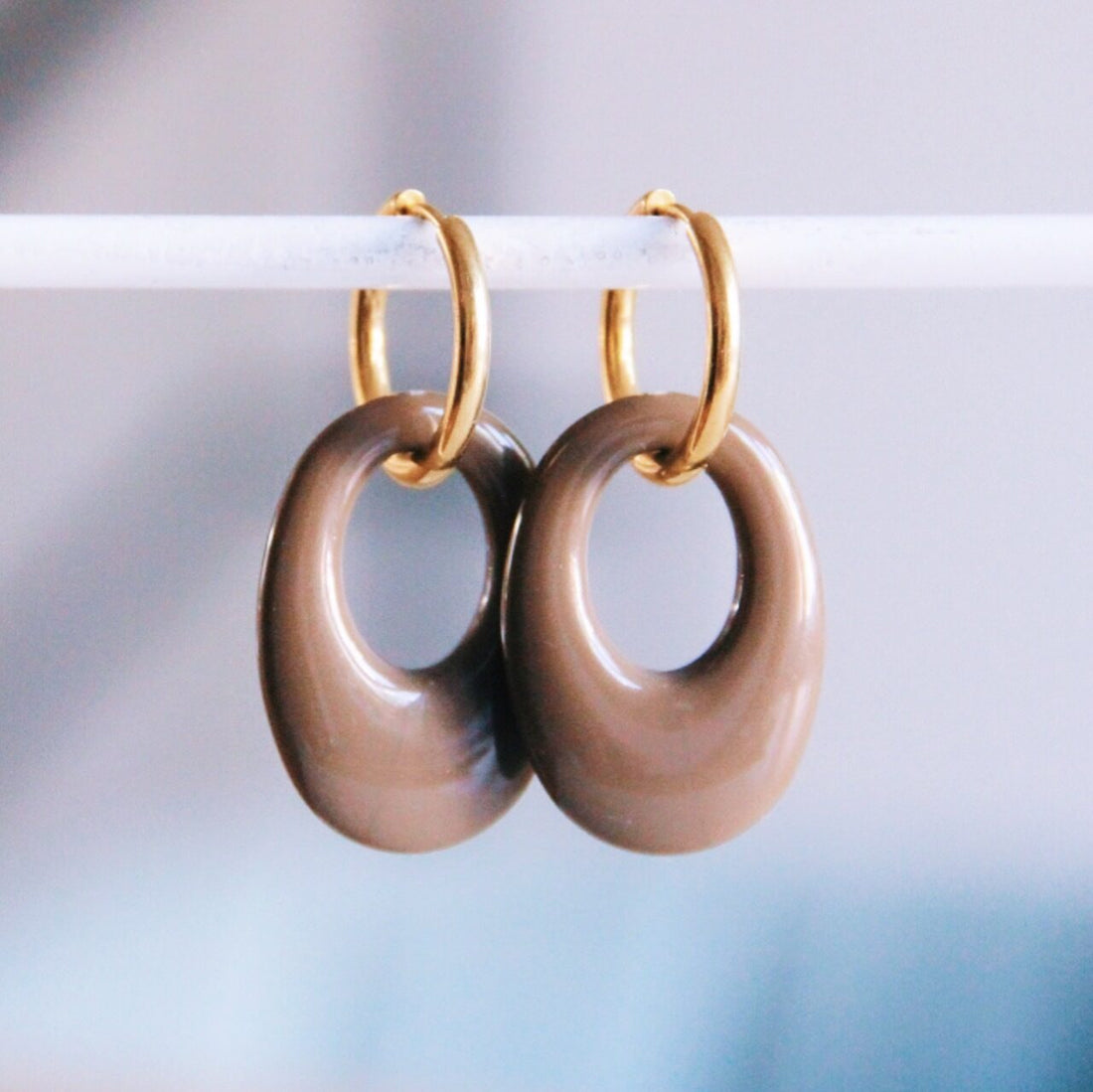 Mocha earrings Bazou