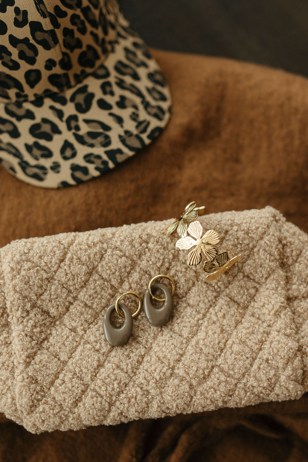 Zachte teddy toilettas dames – make-up of skincare tas met diamant patroon