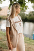 Beige dames blazer – lang recht model met knoopsluiting en elegante pasvorm bij My Dressing
