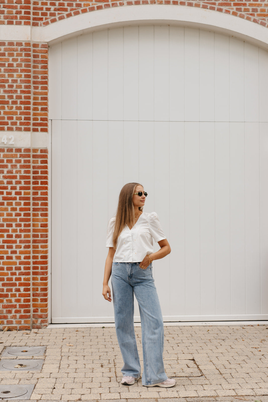 Flower cropped blouse