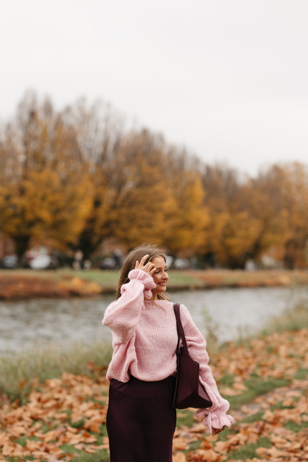 Zachte oversized trui met pofmouwen