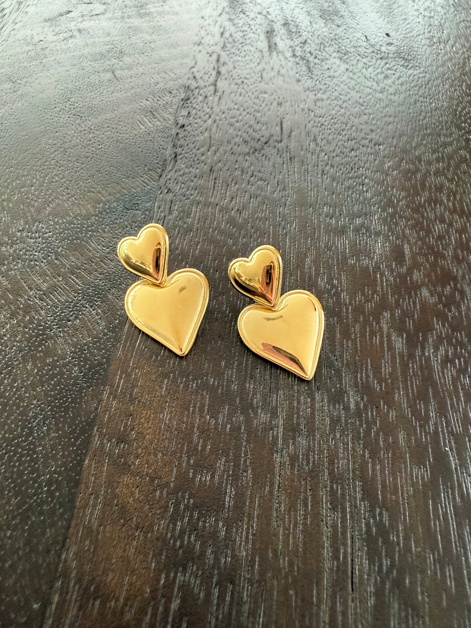 Big heart earrings gold