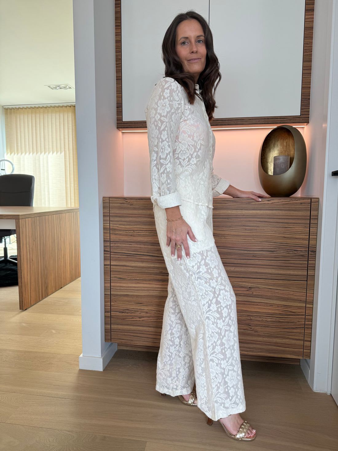 Lace shirt