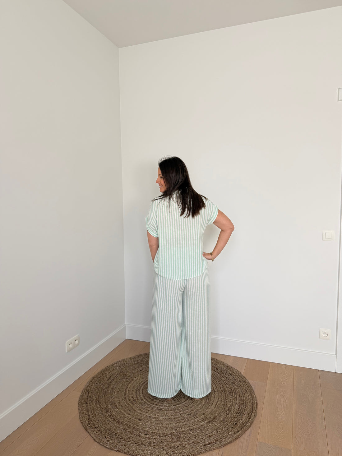 lichtgroene gestreepte set met lange broek en top met korte mouwen - My Dressing