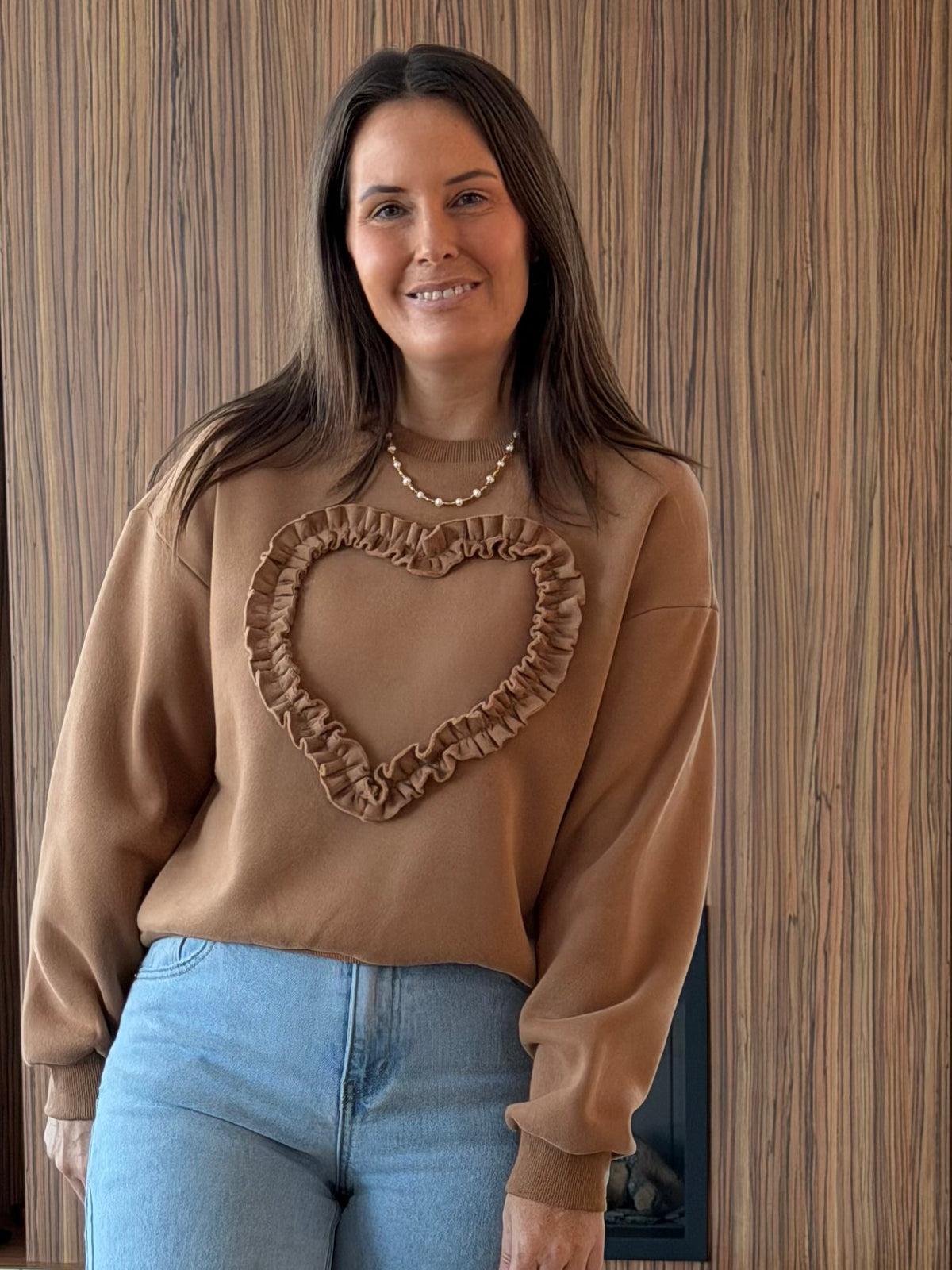 Heart sweater camel