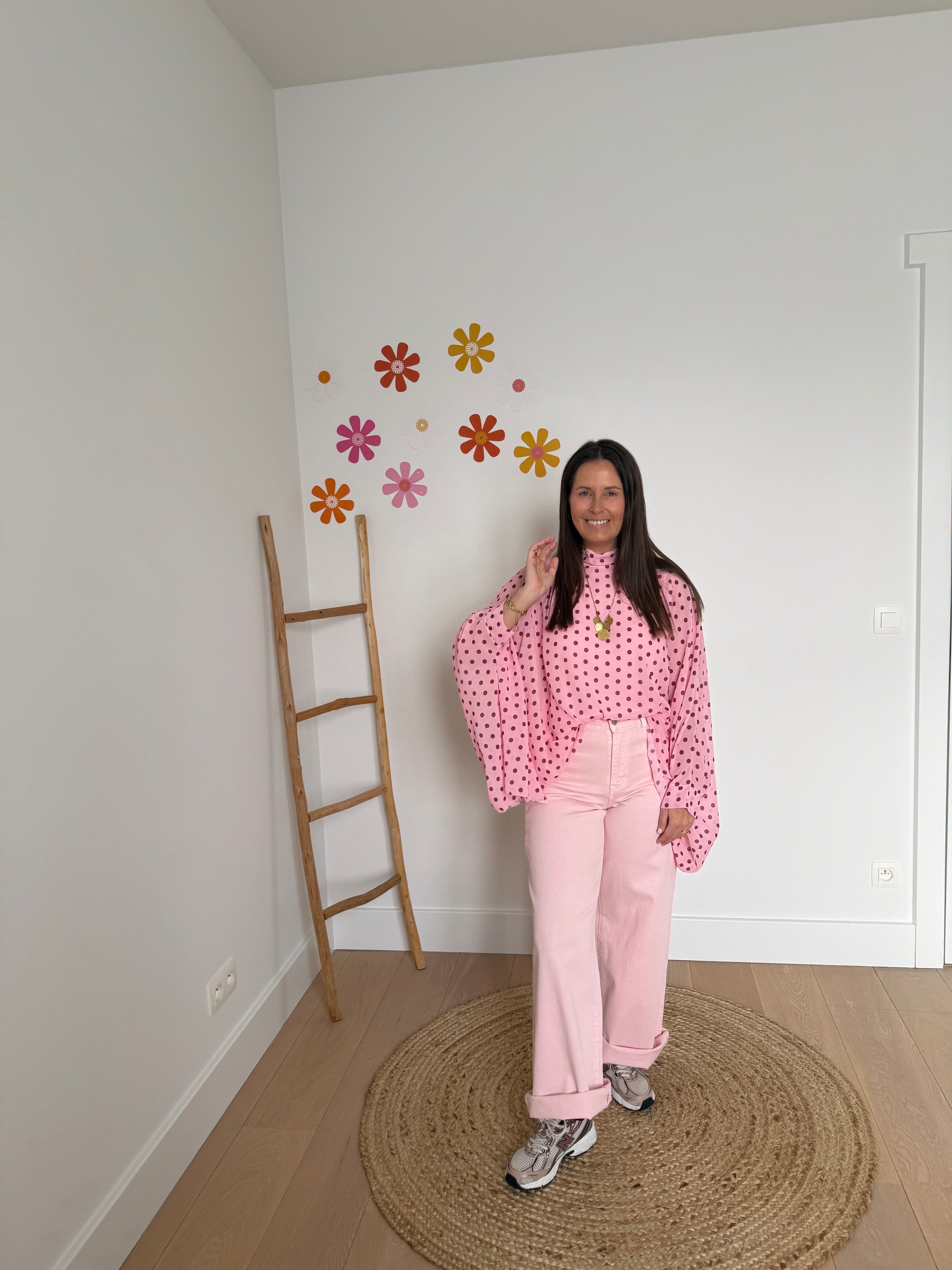 Roze polka dot blouse - My Dressing