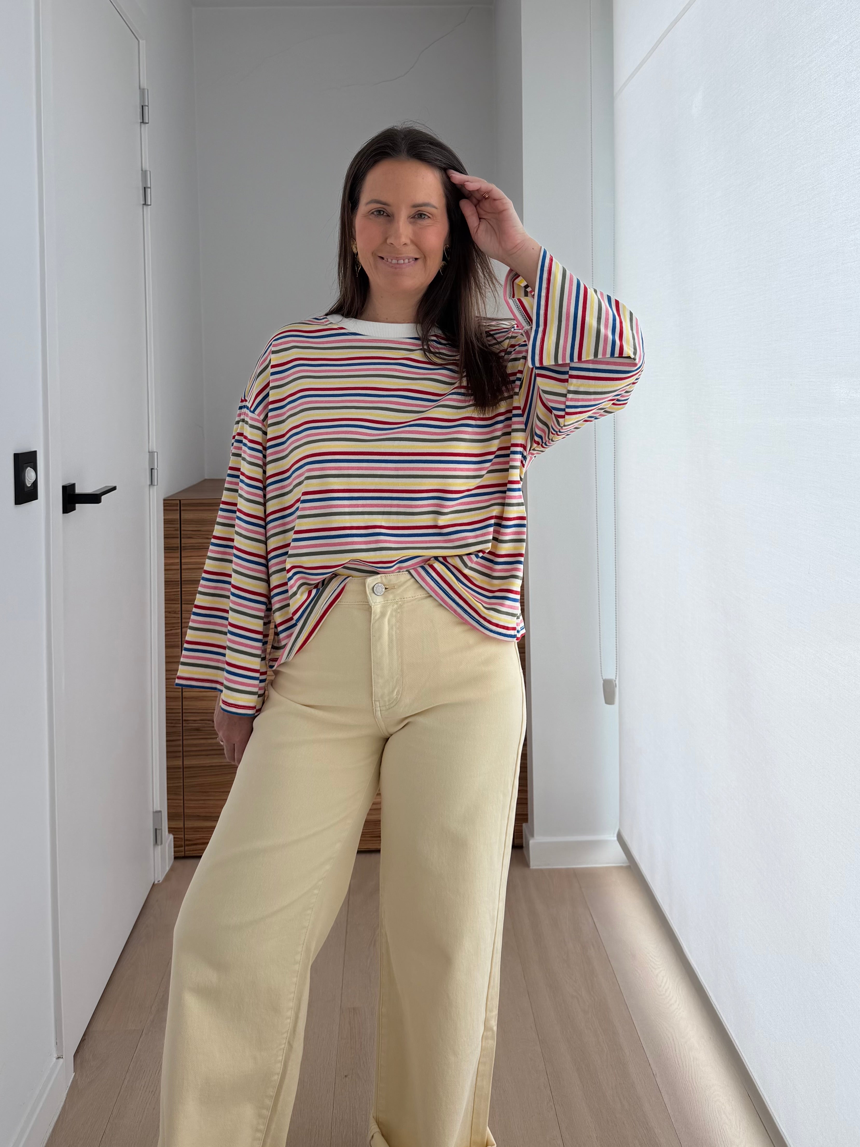 Gestreepte dames longsleeve met kleurrijke strepen en losse pasvorm