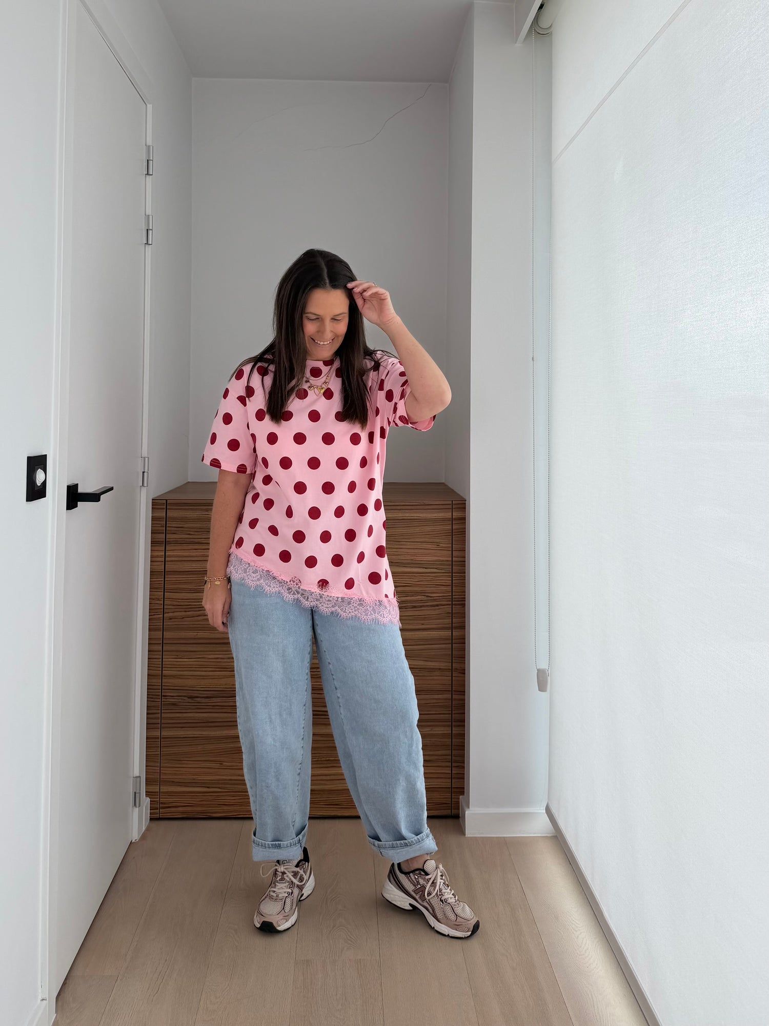 Roze t-shirt met brodeaux stippen - My Dressing