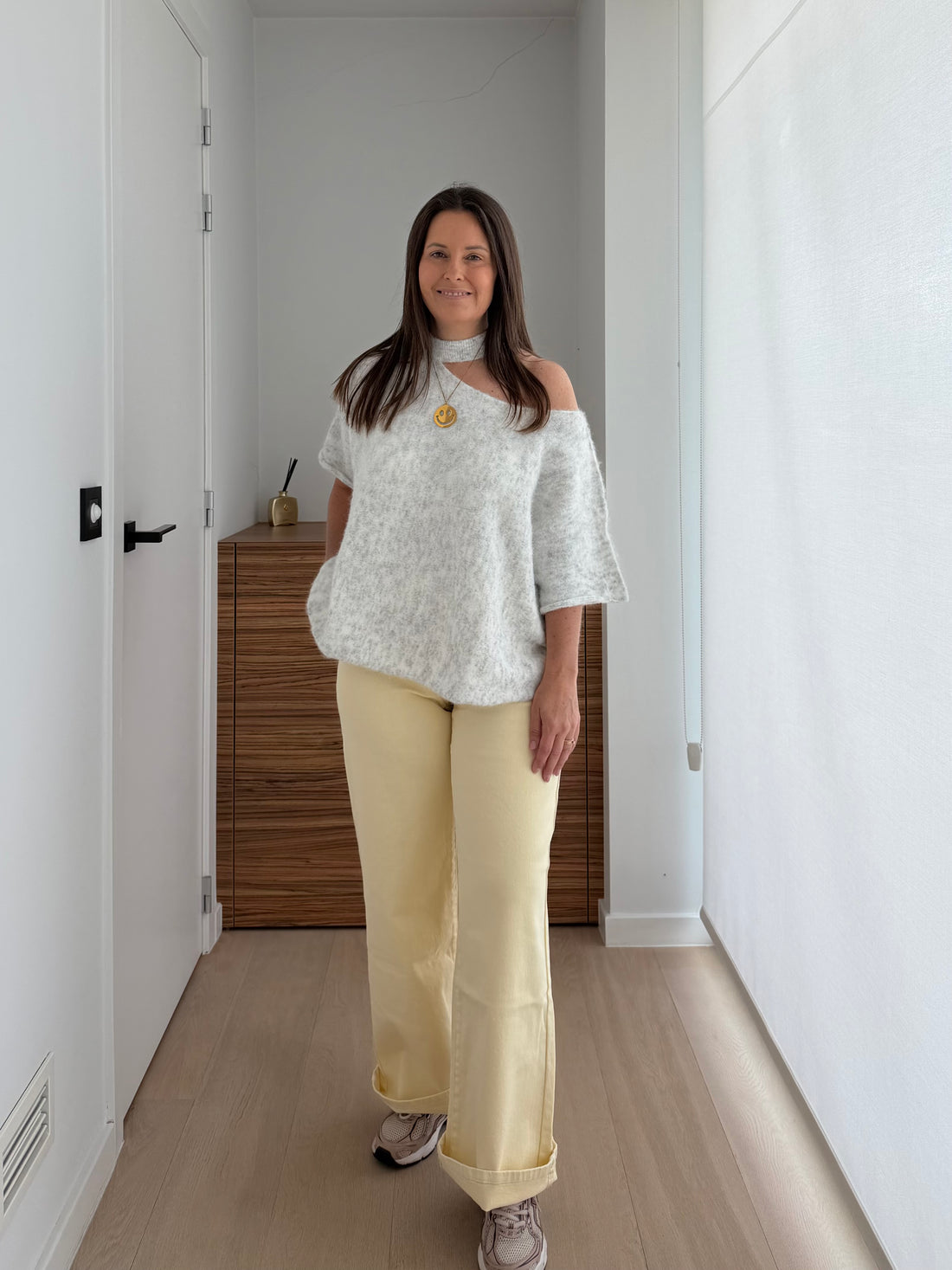 Grijze off shoulder trui met korte mouwen - My Dressing