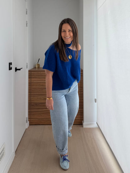 Kobalt blauw truitje met korte mouwen en off shoulder model - My Dressing