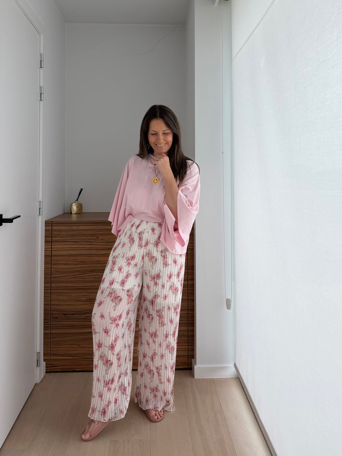 Lange ecru broek met roze bloemen - My Dressing