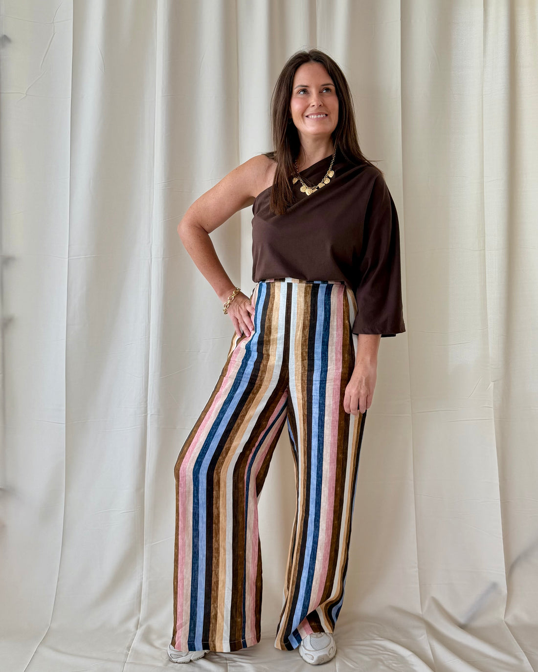 One shoulder top choco