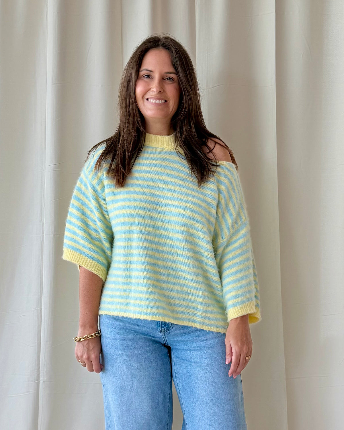 Off shoulder trui blauw/geel