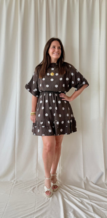 Chocolade bruine korte tetra jurk met stippen - My Dressing