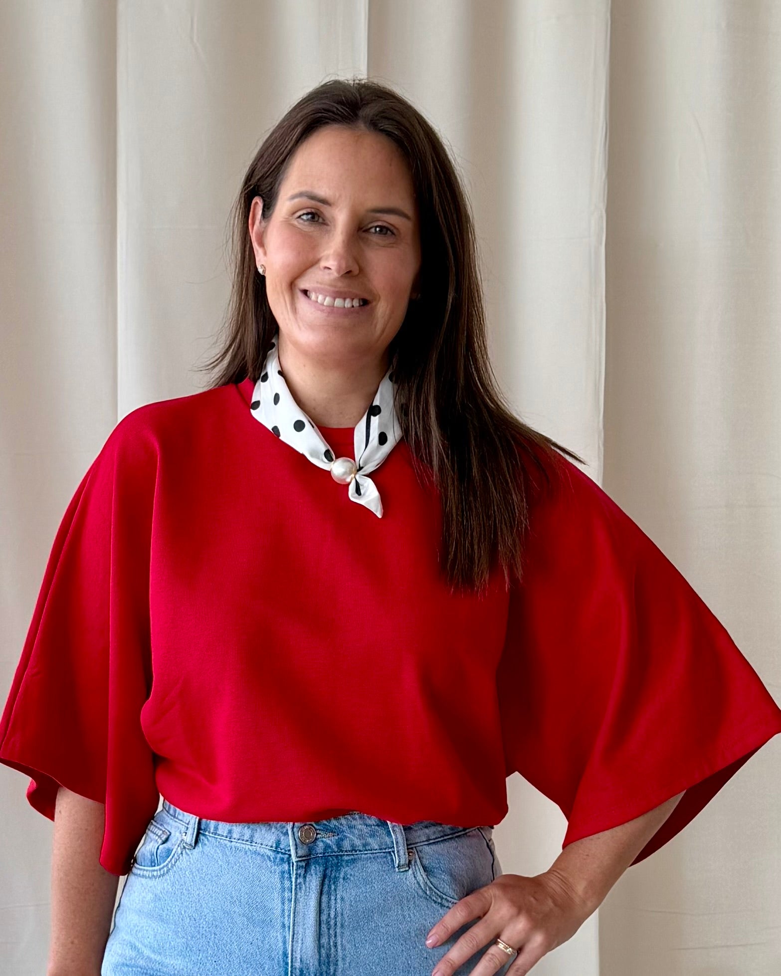 Robin tee rood