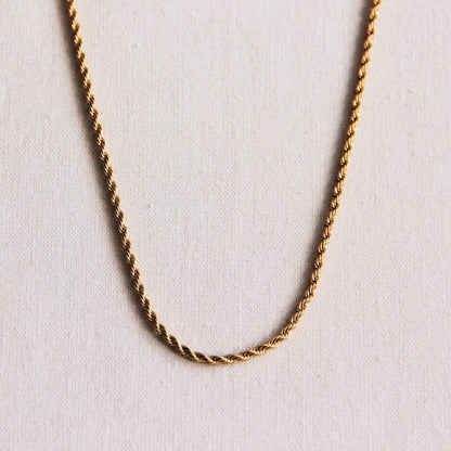 Twisted necklace