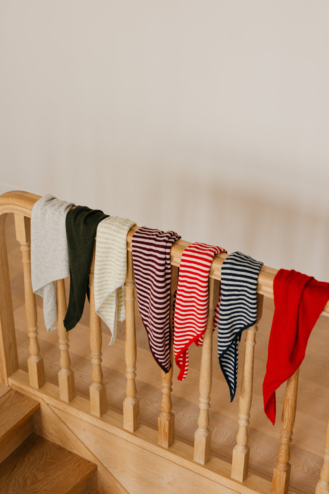 Trendy grijs knit sjaaltje - My Dressing