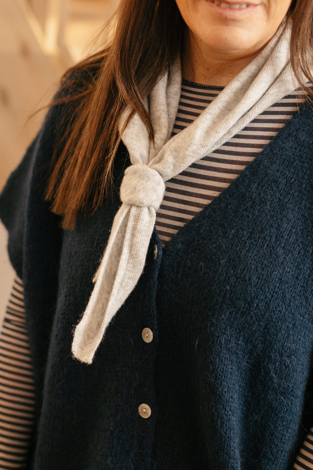 Trendy grijs knit sjaaltje - My Dressing