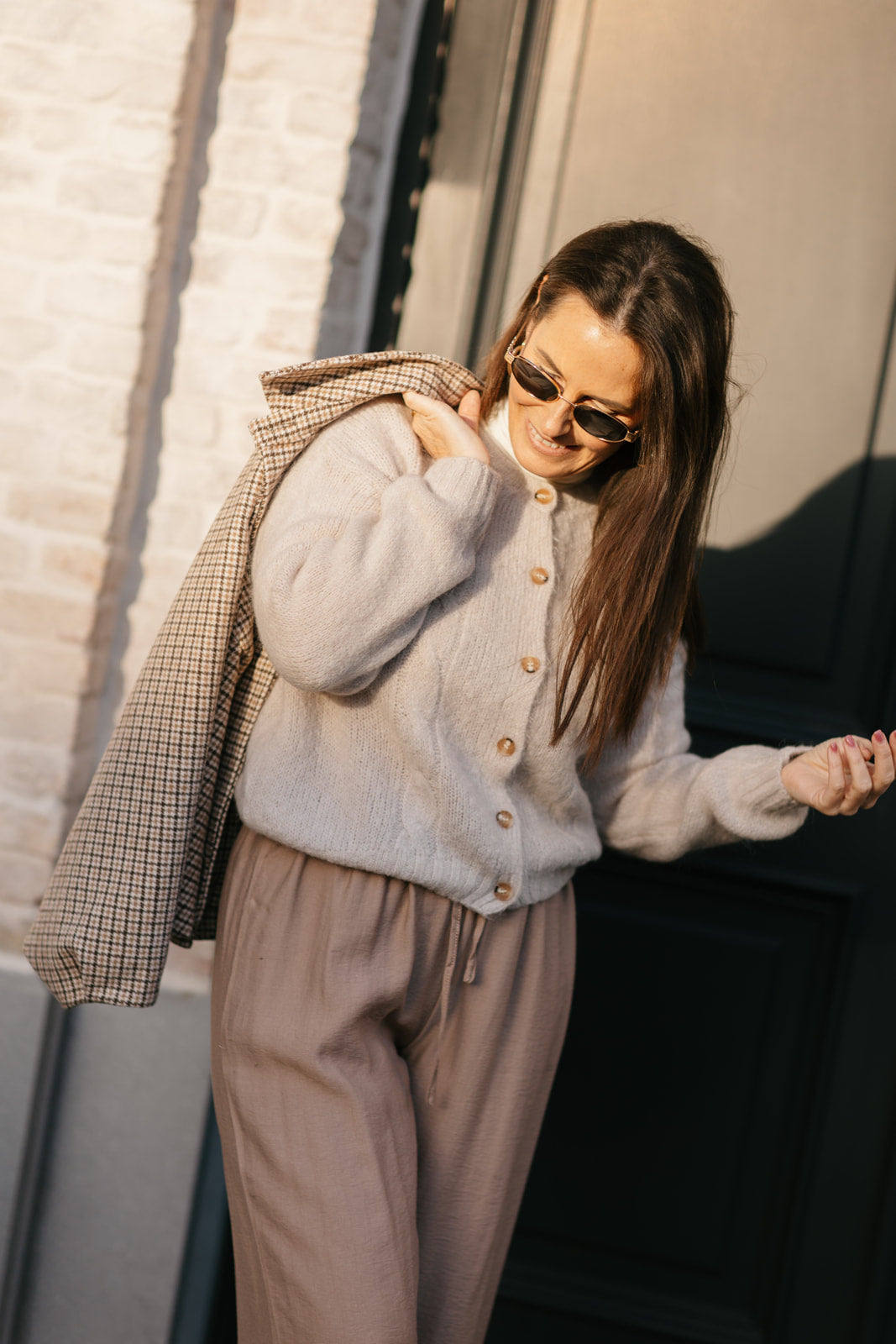 Losse brede broek taupe met rekker - My Dressing