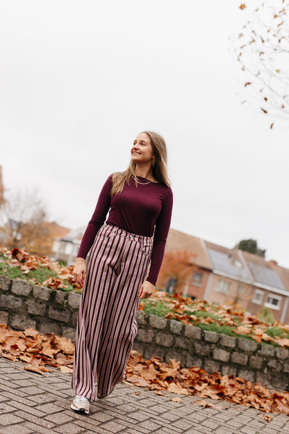 lange gestreepte jeans met roze en burgundy strepen
