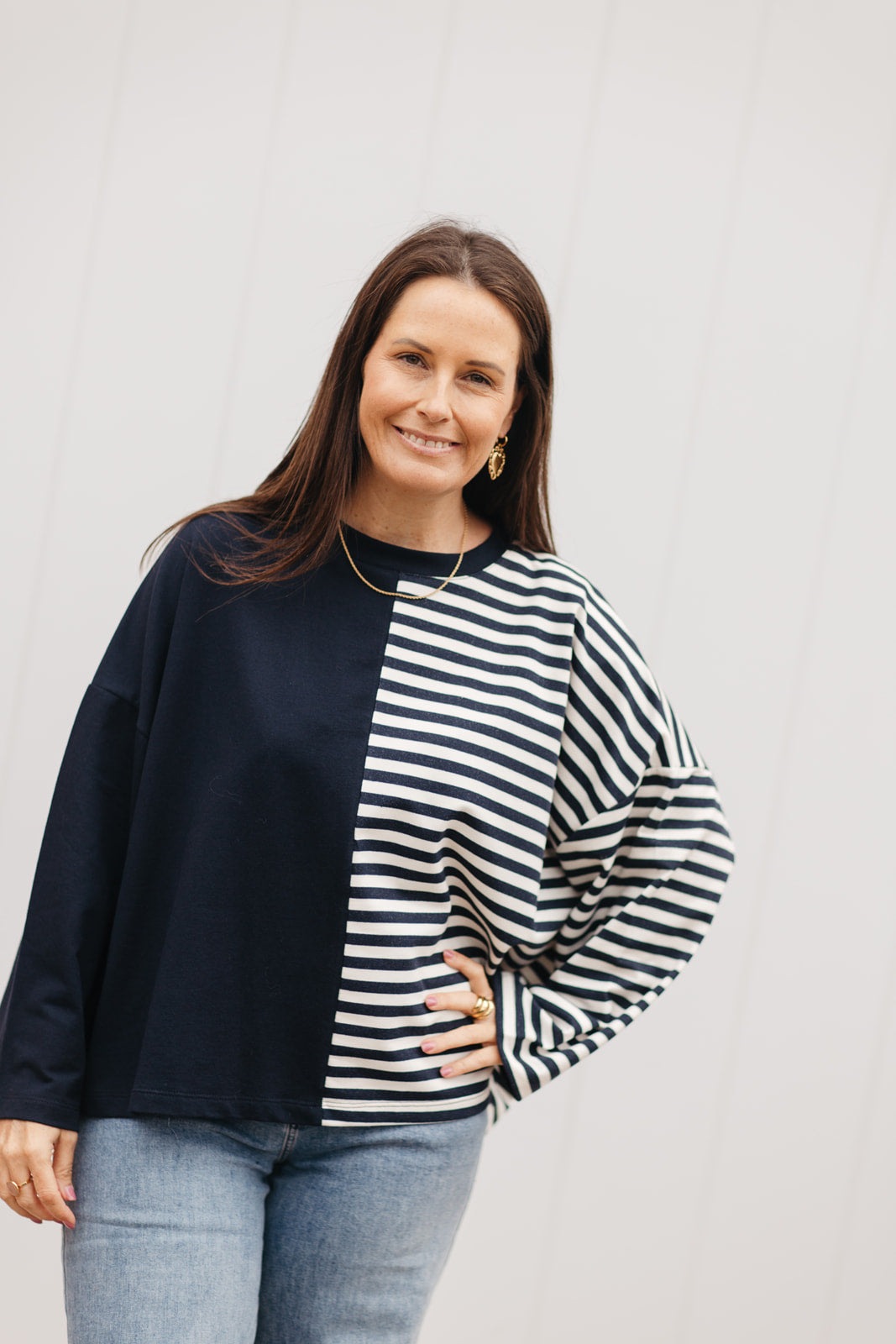 Oversized longsleeve marine en gestreept – vooraanzicht