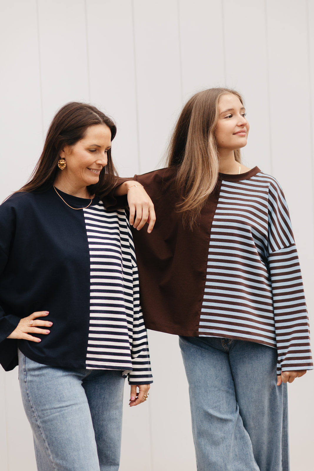 Detail van asymmetrisch design met strepen