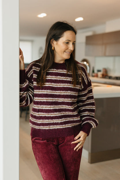 Bordeaux gestreepte knit met lange mouwen